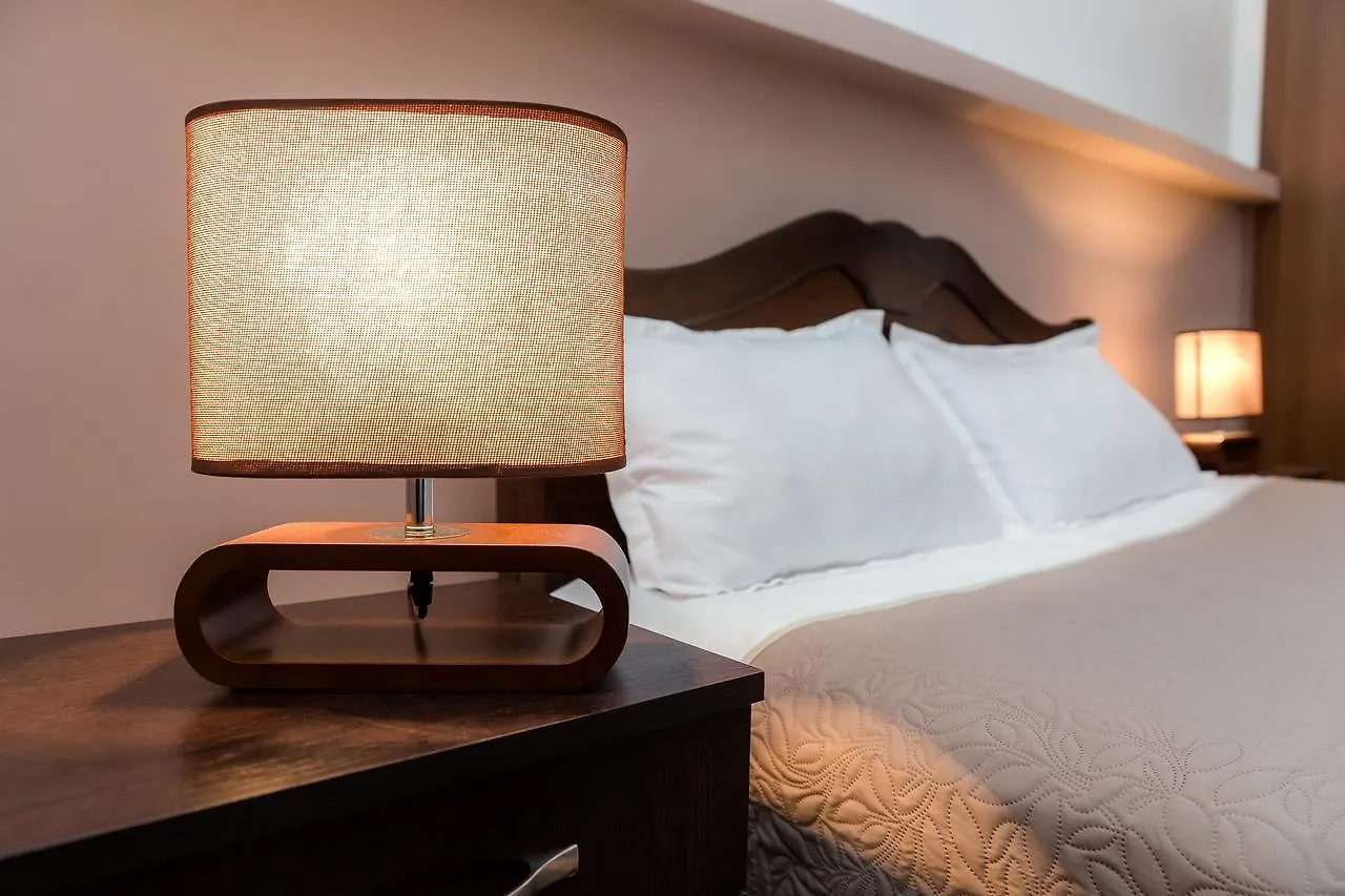 Gomi13 Hotel Tbilisi