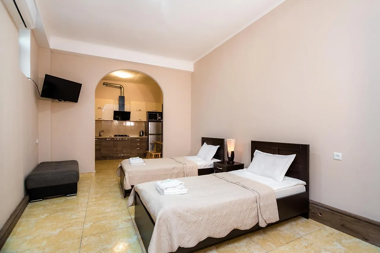 Inn Gomi13 Hotel Tbilisi